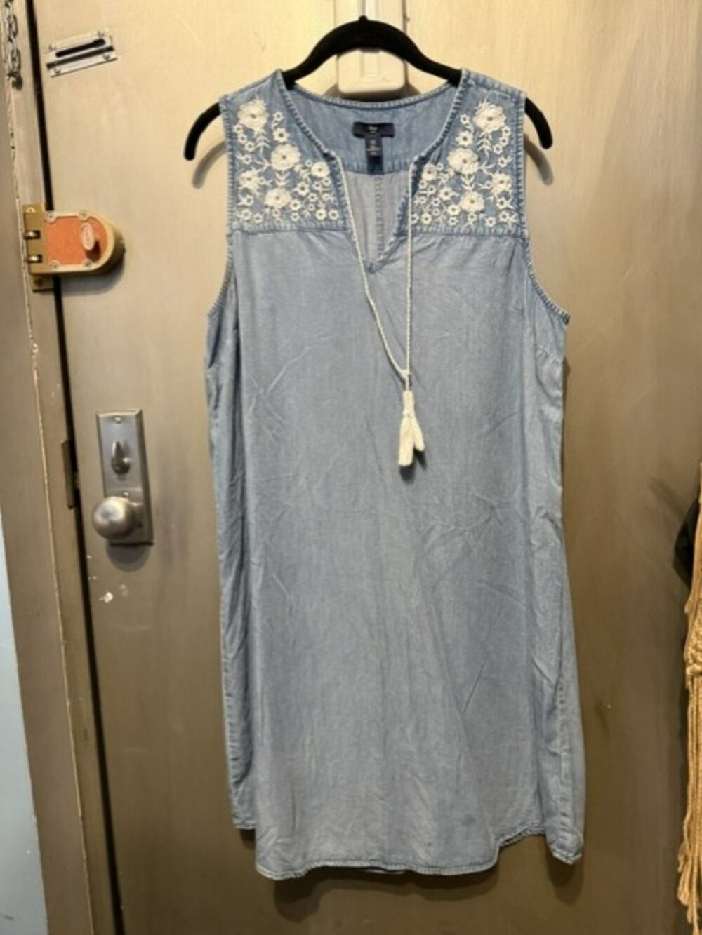 Retro  embroidered denim chambray shift Mini dress